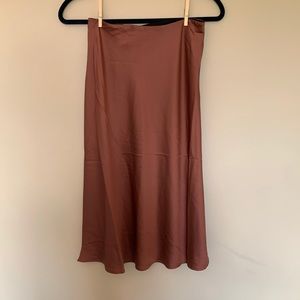 Express midi skirt